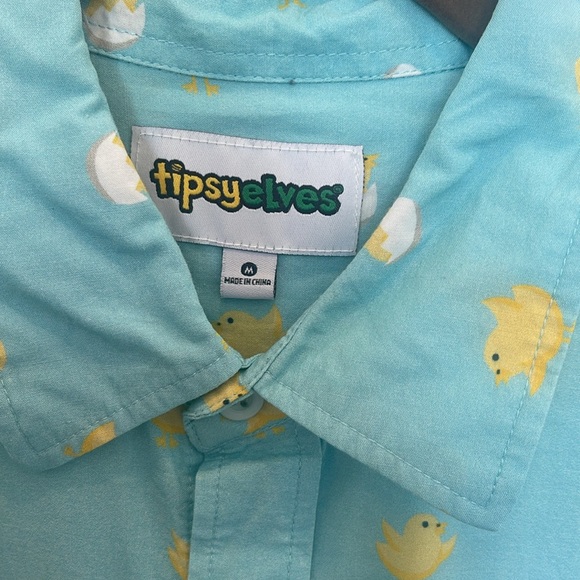 Tipsy Elves Men’s Size Medium Easter Peeps Chicks Hatching Short Sleeve Shirt - Picture 2 of 5